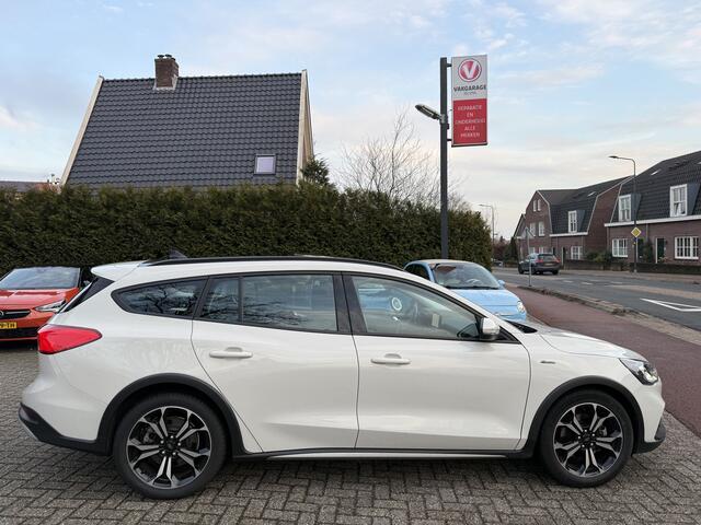 Ford FOCUS Wagon 1.0 EB Hybrid Active, Panorama | Camera | Navi & CarPlay