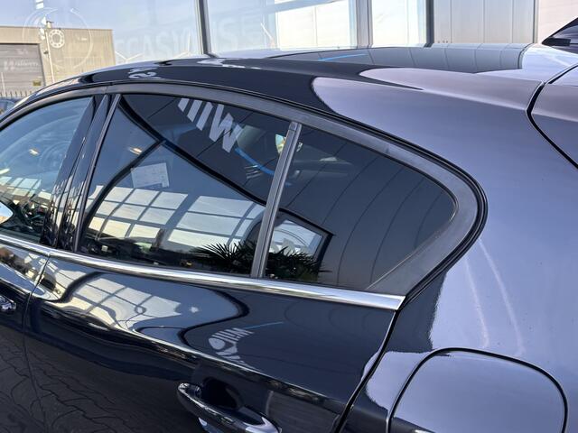 Ford FOCUS 1.0 EcoBoost Hybrid Titanium Style Stoelverwarming, Camera & App-Connect