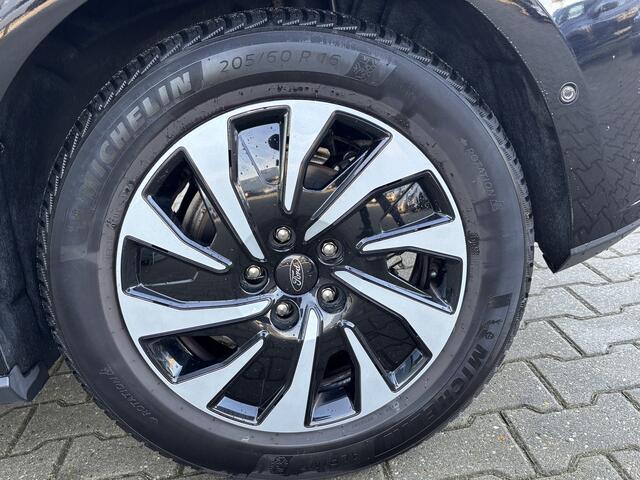Ford FOCUS 1.0 EcoBoost Hybrid Titanium Style Stoelverwarming, Camera & App-Connect
