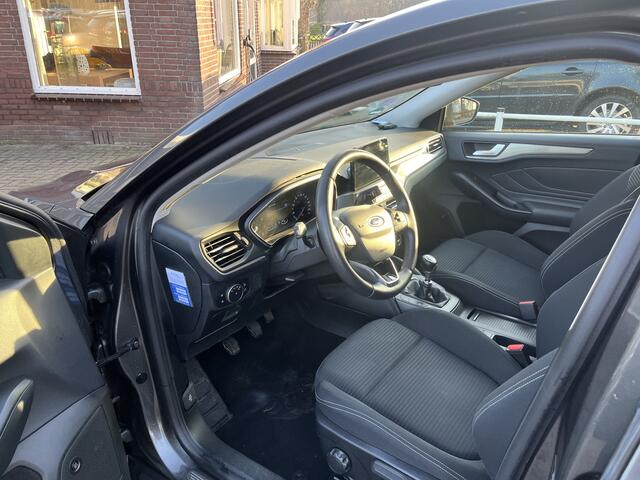 Ford FOCUS 1.0 EcoBoost Titanium Business WINTER PACK ADD CRUISE B&O