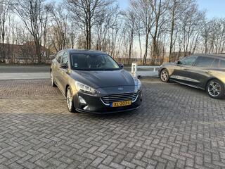 ford-focus-1.0-ecoboost-titanium-bu