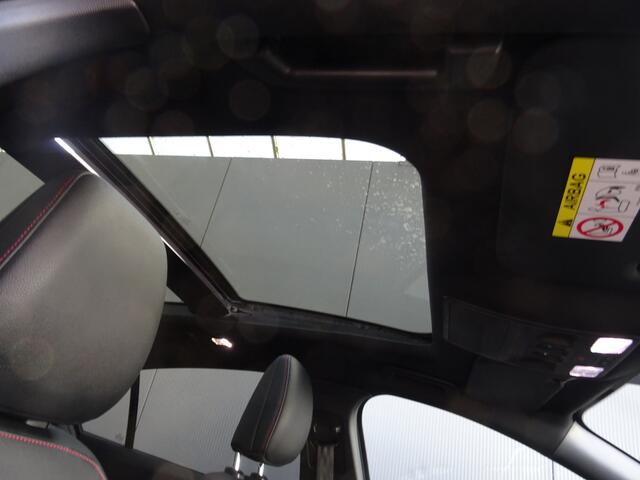 Ford FOCUS 1.0 EcoBoost Titanium X ST-LINE * PANORAMADAK * 4 SEIZONSBANDEN !!