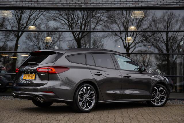 Ford FOCUS Wagon 1.0 EcoBoost ST Line Business , Trekhaak, B&O, Stoel/stuurverwarming,