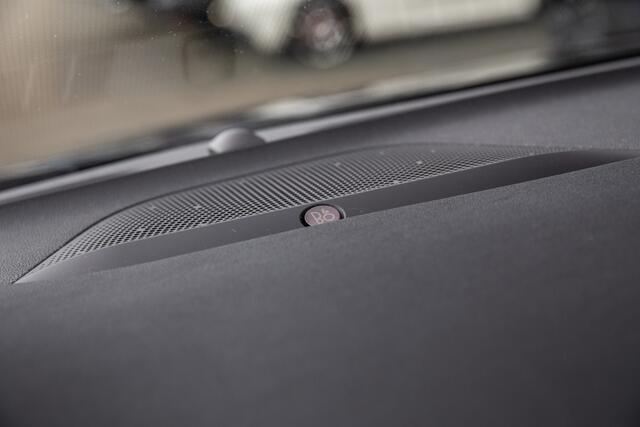 Ford FOCUS Wagon 1.0 EcoBoost ST Line Business , Trekhaak, B&O, Stoel/stuurverwarming,