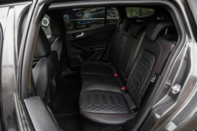 Ford FOCUS Wagon 1.0 EcoBoost ST Line Business , Trekhaak, B&O, Stoel/stuurverwarming,