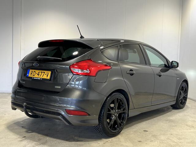 Ford FOCUS 1.0 ST-Line | Navigatie/Android/Apple Carplay | LM Velgen 18" | Cruise Control | Airco | Parkeer sensor v+a