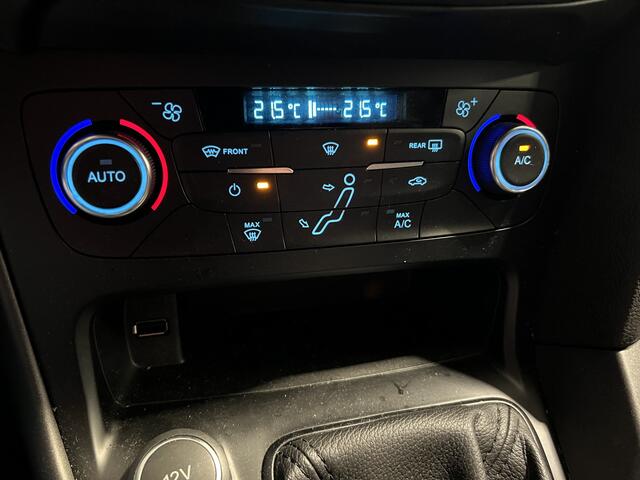 Ford FOCUS 1.0 ST-Line | Navigatie/Android/Apple Carplay | LM Velgen 18" | Cruise Control | Airco | Parkeer sensor v+a