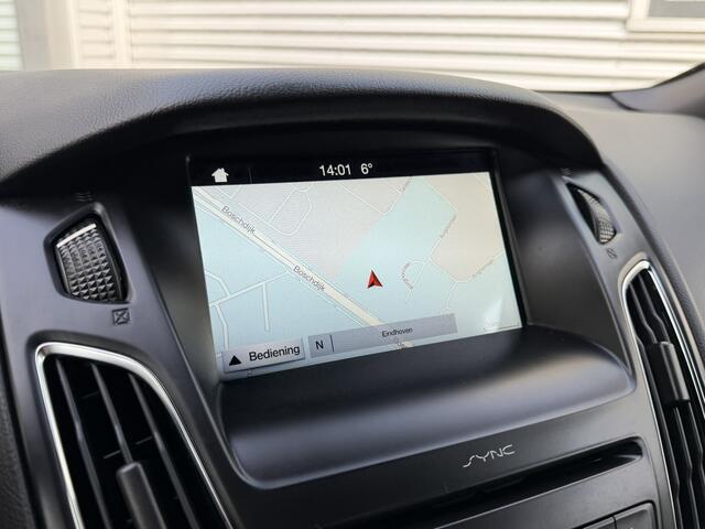Ford FOCUS Wagon 1.5 ST-Line Business Navi Camera Led CarPlay