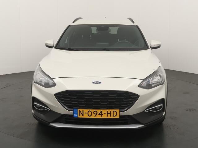 Ford FOCUS Wagon EcoBoost 150pk Active X Business | Elek. Trekhaak | Winter Pack | Elek. a Klep | B&O | Camera | All-Seasons | 1e eigenaar |