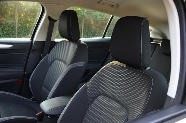 Ford FOCUS Wagon 1.0 EcoBoost Hybrid Trend Edition Business Airco/Pdc/Navi/Led/Achteruitrijcamera/Apple Carplay/Android Auto