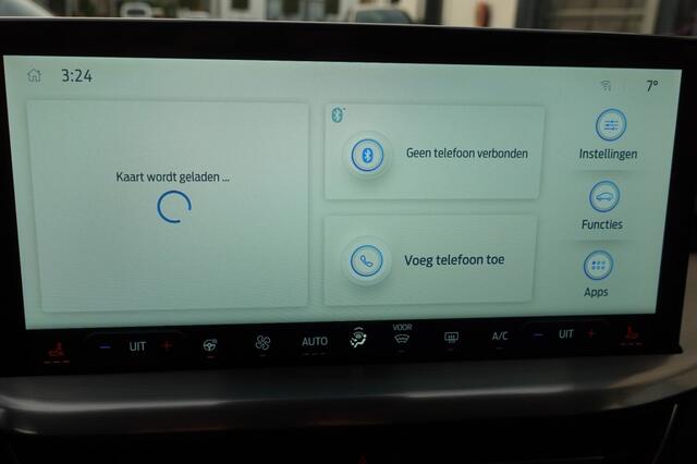 Ford FOCUS 1.0 EBH TITANIUM X Nieuwstaat Winterpack