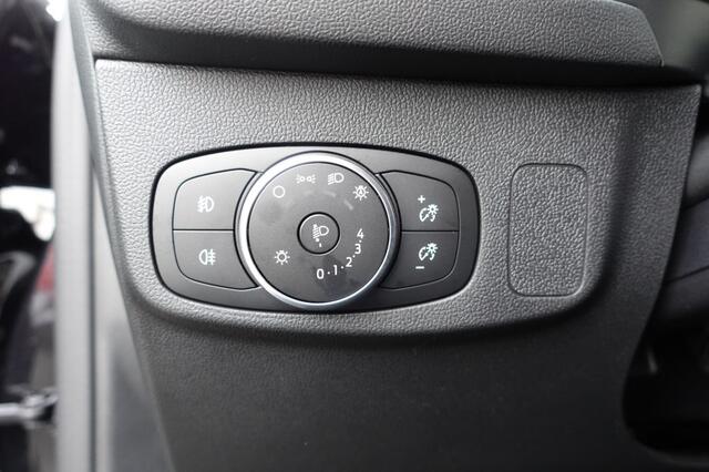 Ford FOCUS 1.0 EBH TITANIUM X Nieuwstaat Winterpack