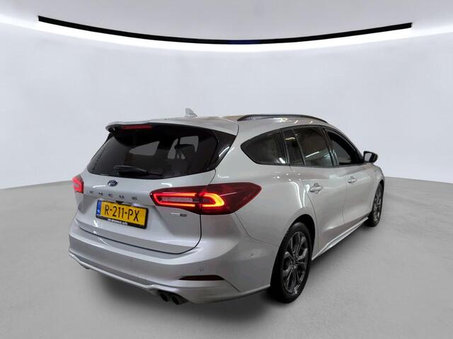 Ford FOCUS Wagon 1.0 EcoBoost Hybrid ST Line Style / Navigatie / Camera / Stoelverwarming / LED