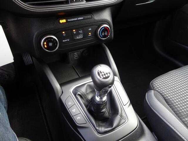 Ford FOCUS Wagon 1.0 EcoBoost Connected Airco, navigatie, cruise controle, parkeersensoren voor en achter, geen import, enz.