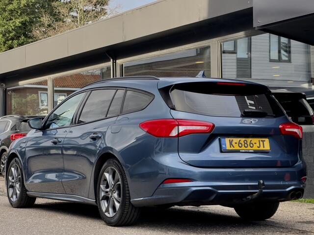 Ford FOCUS Wagon 1.0 EcoBoost HYBRIDE ST-LINE. NAVI AIRCO SPORT-INT APPLE-CARPLAY LED LMV PDC
