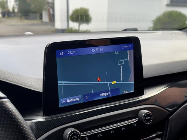 Ford FOCUS Wagon 1.0 EcoBoost HYBRIDE ST-LINE. NAVI AIRCO SPORT-INT APPLE-CARPLAY LED LMV PDC