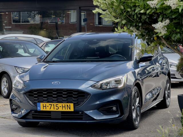 Ford FOCUS Wagon 1.5 AUT8 ST-LINE 150PK EcoBoost NAVI AIRCO PARK-ASSIST LED LMV PDC