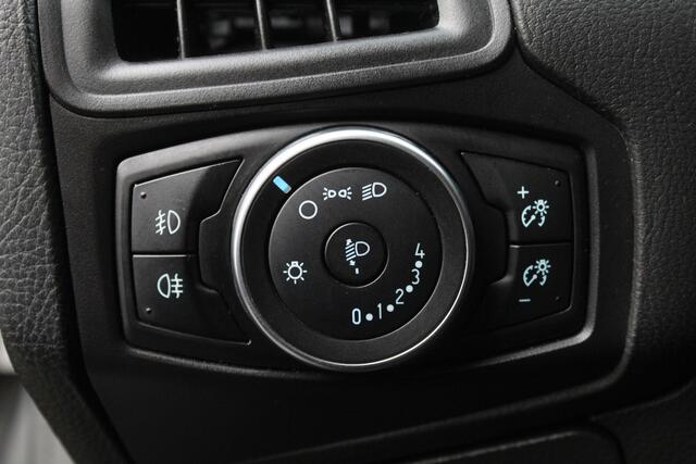 Ford FOCUS Wagon 1.0 Titanium//Apple Carplay//Airco!!