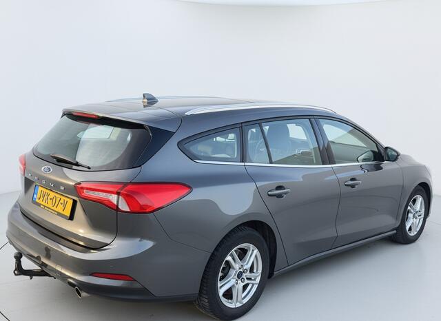 Ford FOCUS Wagon 1.0 EcoBoost TREND EDITION BUSINESS TREKHAAK/NAVI/CARPLAY