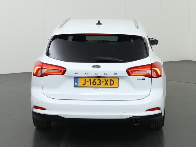 Ford FOCUS Wagon 1.0 EcoBoost Hybrid Titanium X Business | AGR Stoelen | Parkeercamera | Climate Control | Cruise Control |
