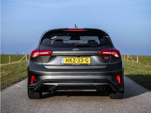 Ford FOCUS 2.3 ST-3 281Pk Cam Keyless Winter pack Trekhaak