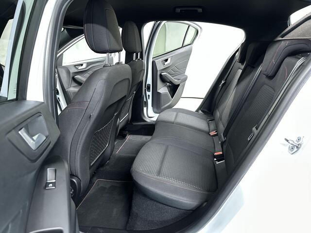 Ford FOCUS 1.0 EcoBoost Hybrid ST Line X Business 155PK | Navi | Led | Winter pakket