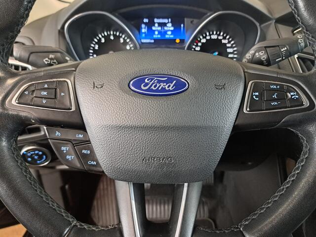 Ford FOCUS Wagon 1.0 Titanium +NAVI