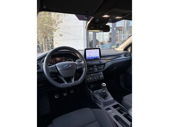 Ford FOCUS Wagon Ford Focus Wagon 1.5 | EcoBoost | ST Line | Business | Navi |