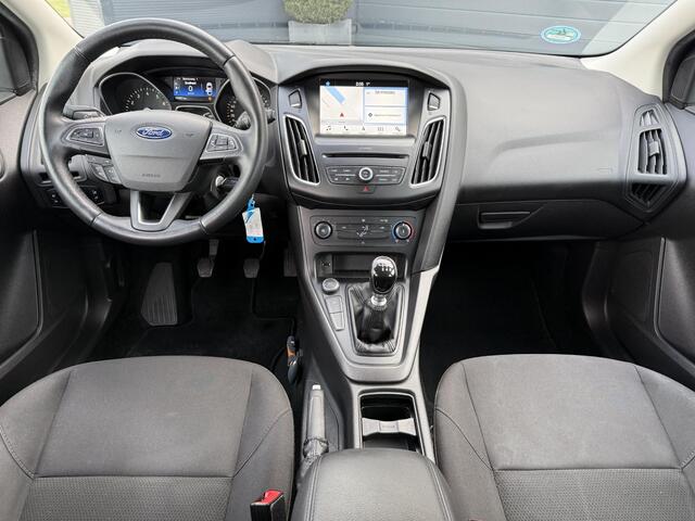 Ford FOCUS Wagon 1.0 Lease Edition 2e Eigenaar,Navi,125pk,Clima,Cruise,Pdc,6 Bak,Lm velgen,Nieuwe Apk bij Aflevering