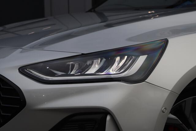 Ford FOCUS Wagon 1.0 EcoBoost Hybrid ST Line X | Pano | Leder | Camera |