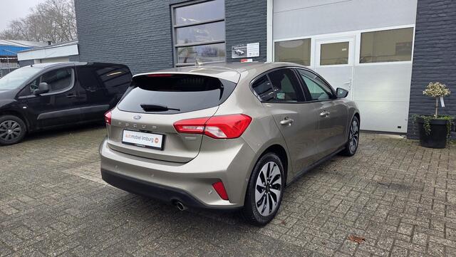 Ford FOCUS 1.0 Titanium | LED KOPLAMPEN | CAMERA | WINTERPAKKET | PARKEERPAKKET | DEALER ONDERHOUDEN