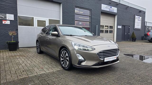 Ford FOCUS 1.0 Titanium | LED KOPLAMPEN | CAMERA | WINTERPAKKET | PARKEERPAKKET | DEALER ONDERHOUDEN