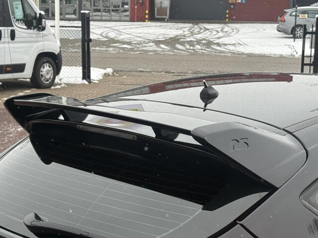 Ford FOCUS 2.0 ST-3 RS Look 251 pk apple carplay Bi-Xenon pdc v/a Recaro stoelen half leder/stof 1e eigenaar dealer onderhouden