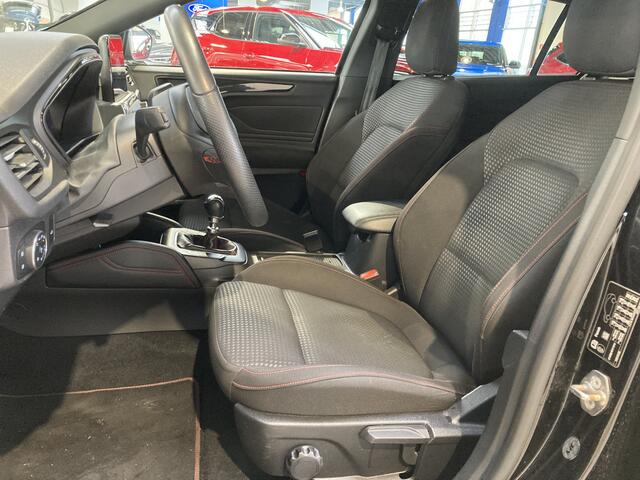 Ford FOCUS Wagon EcoBoost Hybrid 125 pk ST Line X | Winter Pack | Adapt. cruise | B&O | Camera | LED | El. a. klep | Keyless entry