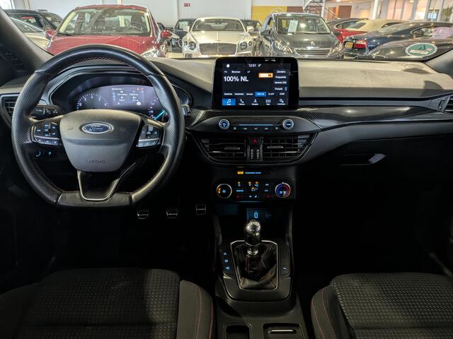 Ford FOCUS Wagon 1.0 EcoBoost Titanium Business Airco, Cruise Control, Trekhaak, Stuurbekrachtiging