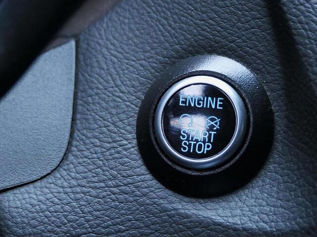 Ford FOCUS Wagon 1.0 ST-Line NAVI BLUETOOTH 17" CRUISE PDC 125PK