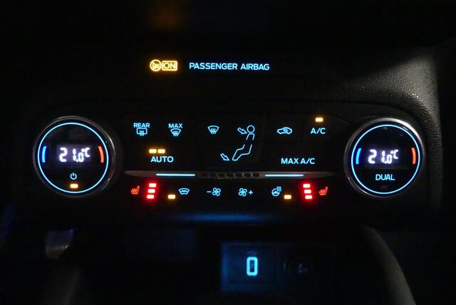 Ford FOCUS Wagon 1.0 EcoBoost Titanium Business WINTER PACK, ADAPT. CRUISE, CLIMA, NAVI, CAMERA, PDC V&A, APPLE CARPLAY/ANDROID AUTO, 114.352KM