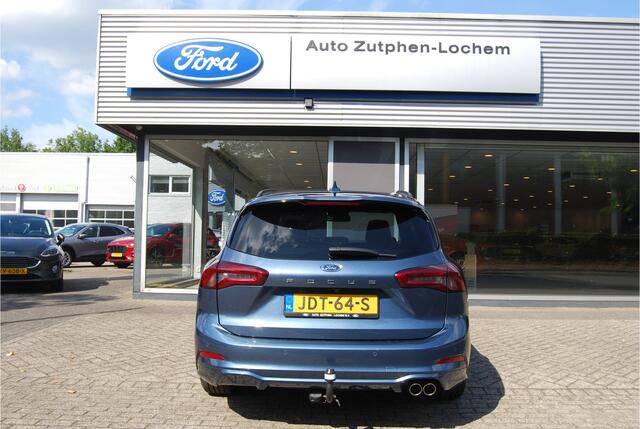 Ford FOCUS Wagon 1.5 EcoBoost ST-Line Business 150pk TREKHAAK 1500KG | WINTERPACK | CAMERA | WINTERBANDEN* |GROTE SPOILER | NAVIGATIE
