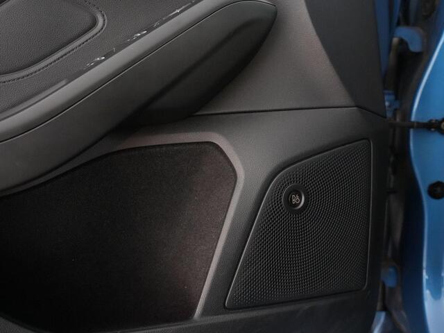 Ford FOCUS ST-3 2.3 280pk PERFORMANCE PACK |launch control|sper diff|head-up|panoramadak|B&O|Apple Carplay|blind spot|elek. stoelen|parkeersensoren|19"|