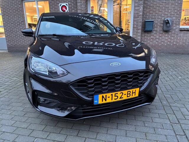 Ford FOCUS 1.0 ECOB. ST Line! CAMERA/CARPLAY/CRUISE