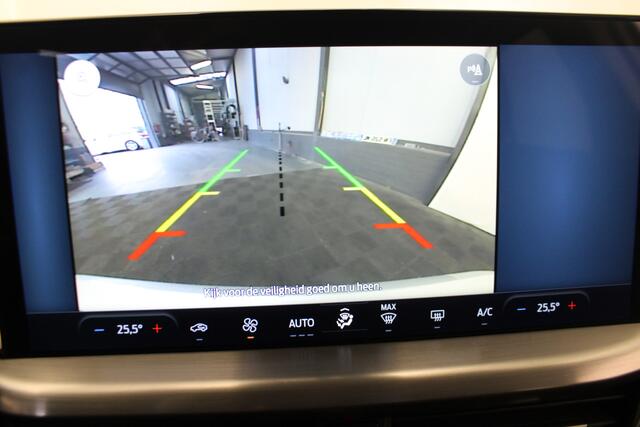 Ford FOCUS 1.0 EcoBoost Hybrid Titanium |Camera|groot Navi|