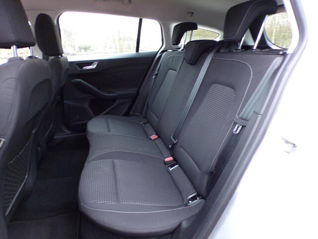 Ford FOCUS Wagon 1.0 EcoBoost Trend Edition Business Camera PDC Cruise Carplay NAP!