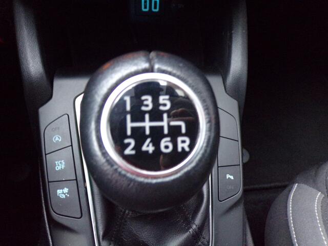 Ford FOCUS Wagon 1.0 EcoBoost Trend Edition Business Camera PDC Cruise Carplay NAP!