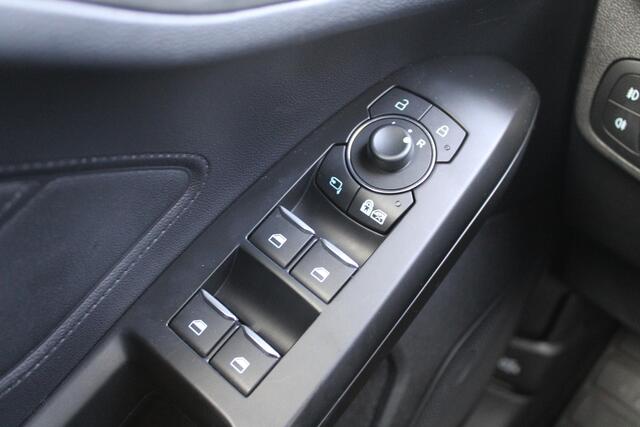 Ford FOCUS Wagon 1.0 EcoBoost Titanium X Business Automaat | Trekhaak | Winter Pack | Adaptive cruise control | Camera