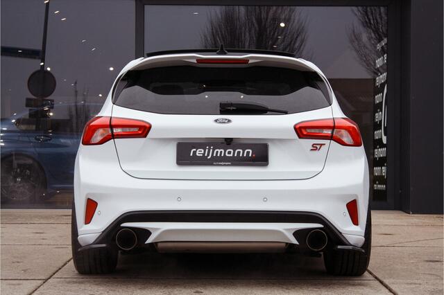 Ford FOCUS ST-3 2.3 Performance | Milltek | Pano | B&O | Full | 280PK