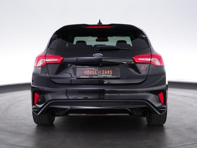 Ford FOCUS ST-3 PERFORMANCE PACK 2.3 280pk AUTOMAAT |dealer onderhouden|sper diff|launch control|HUD|el. stoelen|Apple Carplay|BLIS|parkeer camera|winterpack|19"|