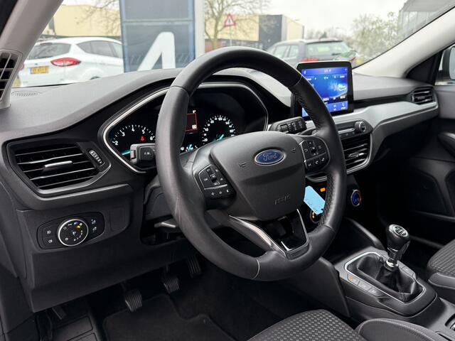 Ford FOCUS Wagon BWJ 2021 | 1.0T 124PK Hybrid Trend Edition | CAMERA A | SPORTSTOELEN | NAVI | PDC 2X | AIRCO | LICHTMETAAL | ARPLAY | DAB | CRUISE |