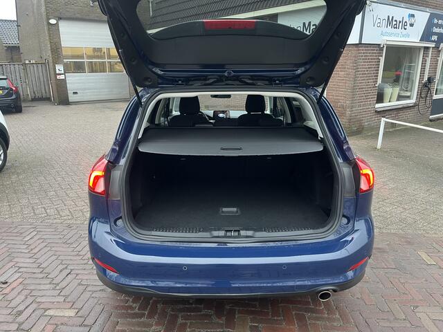 Ford FOCUS Wagon 1.0 EcoBoost Titanium Business TREKHAAK CLIMA NAVI KEYLESS