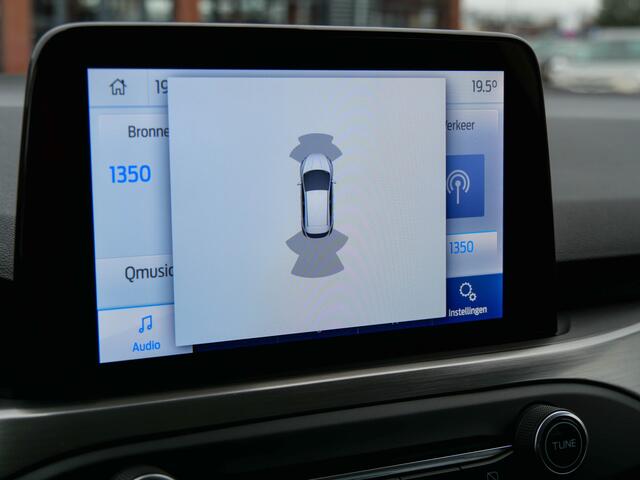 Ford FOCUS Wagon 1.0 EcoBoost Titanium Business | WINTERPACK | NAVIGATIE | CRUISE CONTROL |