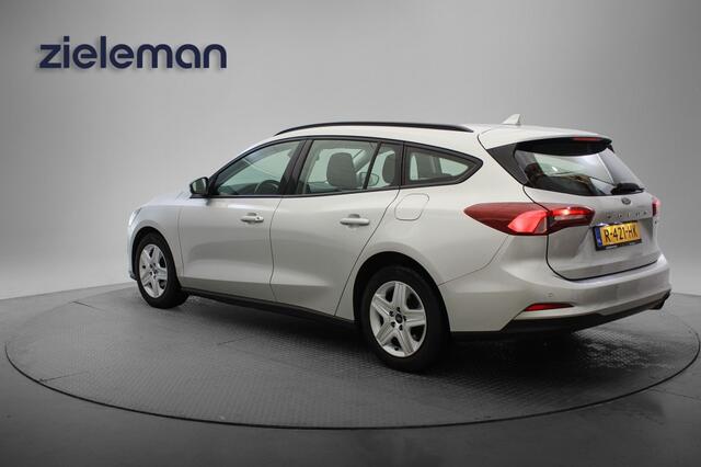 Ford FOCUS Wagon 1.0 EcoBoost Hybrid Titanium - Carplay, Navi, Cruise